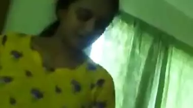 Desi hostel girl recorded by her roommate and vidoe with her BF 1