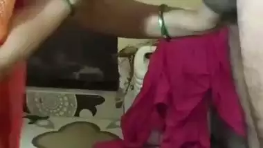 Puneri wife gives an Indian blowjob on Diwali