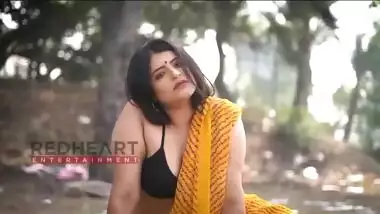 Desi bhabi boudi photo shot