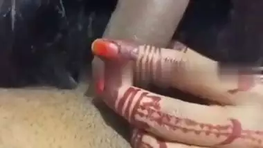 Mature aunt records her blowjob MMS sucking a young dick