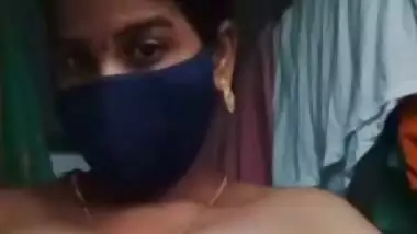 Young Telugu bhabhi nude on Telegram for money