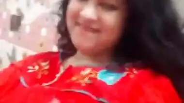 Hi ! Hello!! Payment kr dena de dungi saying on video recording