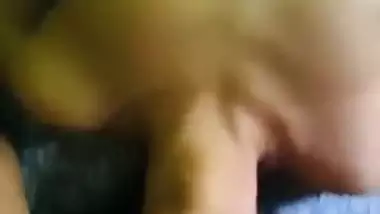 Lover records his GF’s blowjob MMS and fingers her pussy