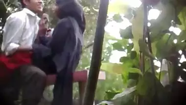 porn! As outdoors of an Desi52 amateur couple she in hijab