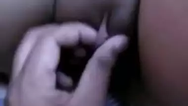 Busty Desi girl sucks cock and strokes it with XXX bulges in MMS video