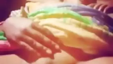 Chunky village MILF plays with her Desi pussy in amateur XXX porn