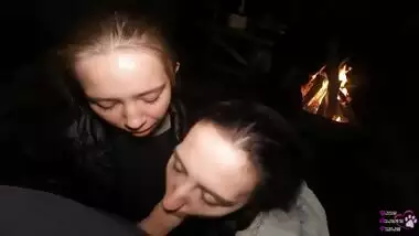 FFM Threesome Sucking on the Backyard - Outdoor Double Blowjob - Oral Creampie