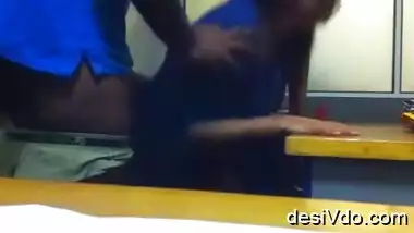 Horny HR Manager Likes To Get Naughty With Her Freshers Blowjob And Fucking Videos Part 2