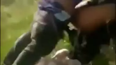 Desi XXX mms, nasty Mallu couple was caught fuck outdoor in bushes