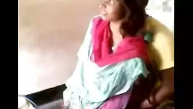 Desi mms sex scandal of village beauty drilled by shop owner