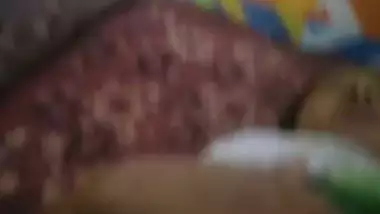 Slutty bhabhi in saree is ready for sex with client