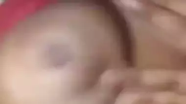 Bangla Desi XXX babe playing with her hot pussy and tits on cam