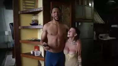 Beautiful Dread Head Lesbian Takes Big Dick