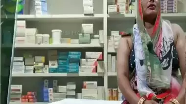 Sexual desire disorder woman seduce by indian doctor and fuck her pussy for treatment in hospital XXX porn in Hindi audio